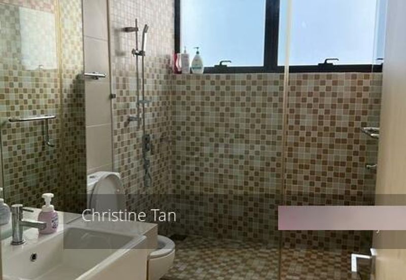 Icon Residenz @ Icon City