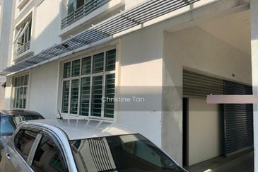 Parklane Commercial Hub