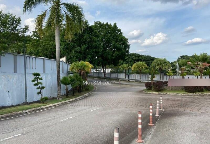 The Peak 2. 5 Storey SuperLink House, Taman Bukit Prima Near Taman Connaught, Len Sen