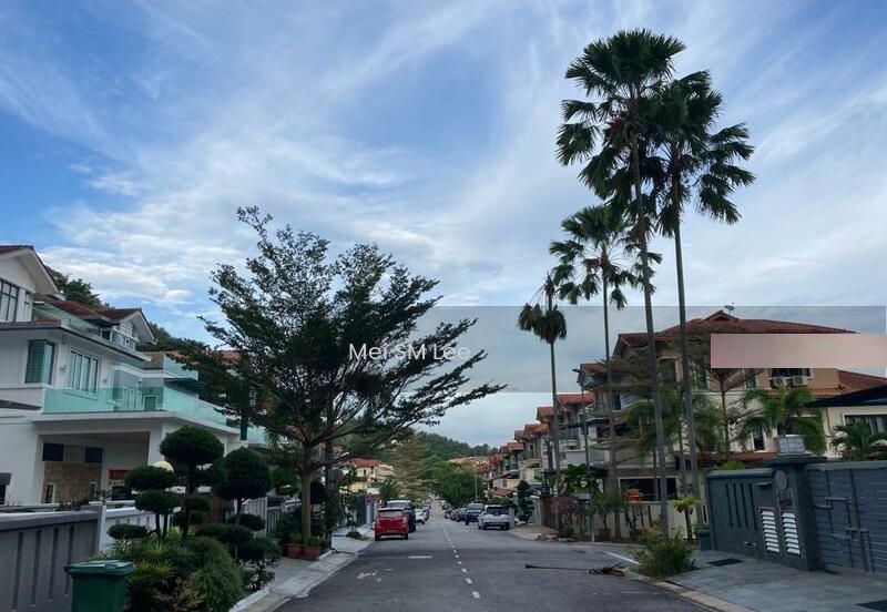 The Peak, Taman Bukit Prima
