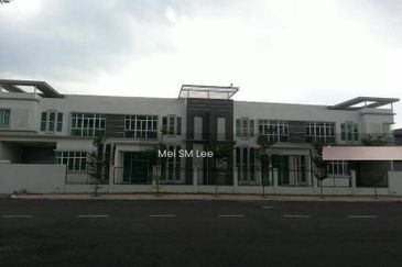 3 Storey Semi-D Factory  @ Semenyih Integrated Industrial Park