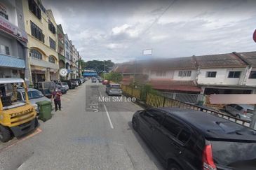 End Lot 3 Storey Shoplot @ Wangsa Melawati, Kuala Lumpur