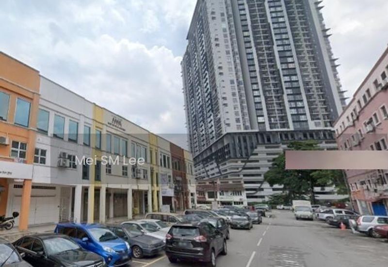 3 Storey Shoplot @ Putra Heights, Subang Jaya