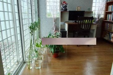 Bandar Tun Hussein Onn