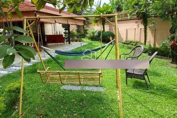 Bandar Tun Hussein Onn