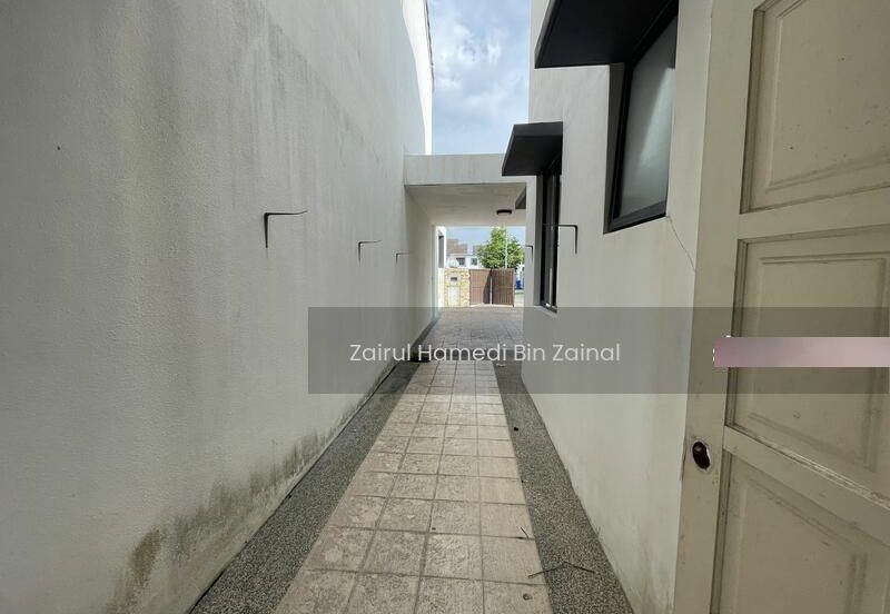 Clover Park, Denai Alam