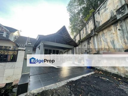 2 Storey terrace house Seksyen 8 shah alam, Selangor, Shah Alam