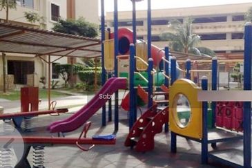 Palm spring @ damansara for sale