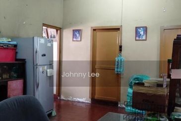 Jalan Batu Tiga Lama, Klang