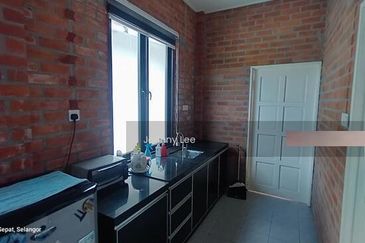 Taman Sri Bayu, Tanjong Sepat