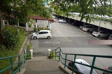 Danau Idaman Condominium