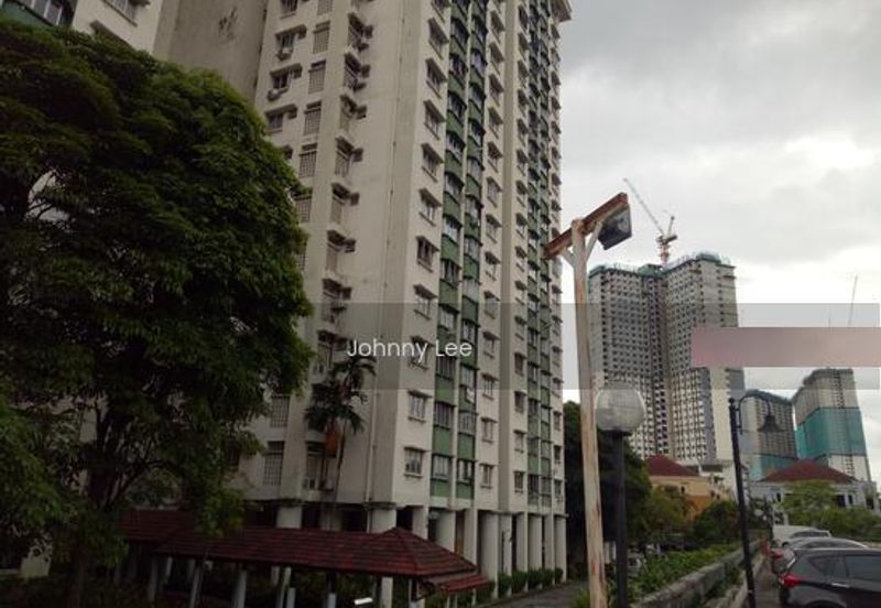 Danau Idaman Condominium