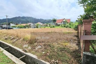 Lot Tanah Banglo Tok Sira Kuantan