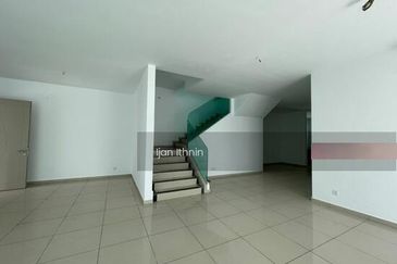 TAMAN MAHKOTA HEIGHTS FASA 2