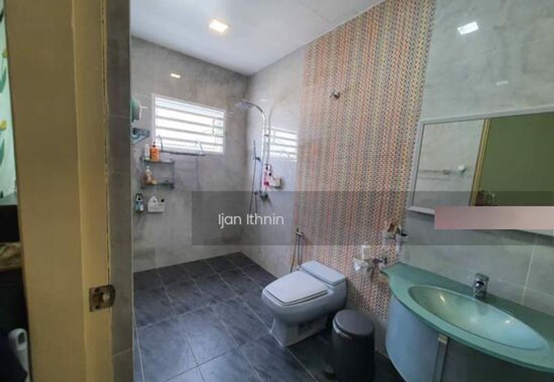 PECAHAN LOT 2916 BANDAR KUANTAN SEKSYEN 35