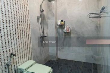 PECAHAN LOT 2916 BANDAR KUANTAN SEKSYEN 35