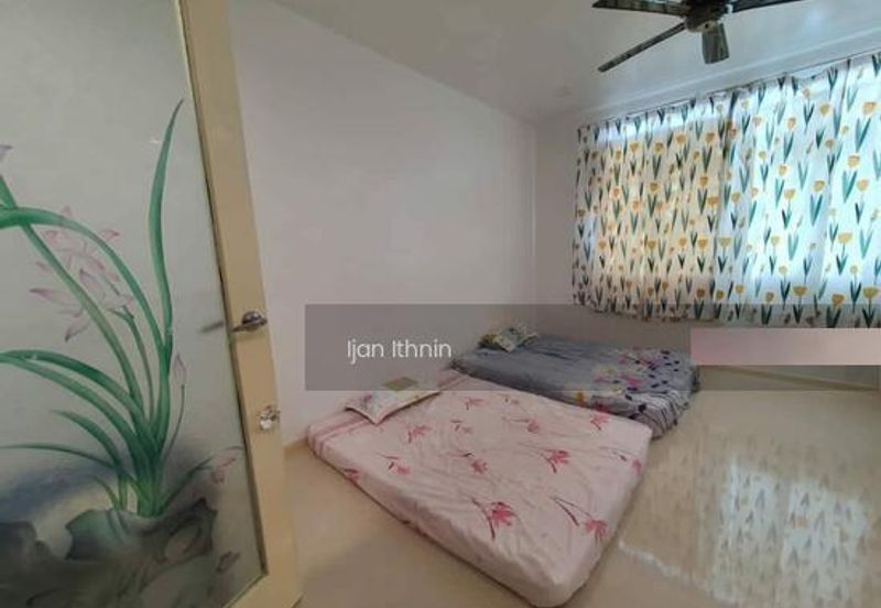 PECAHAN LOT 2916 BANDAR KUANTAN SEKSYEN 35