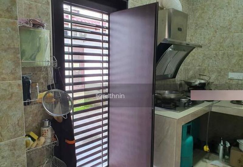 PECAHAN LOT 2916 BANDAR KUANTAN SEKSYEN 35