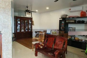 PECAHAN LOT 2916 BANDAR KUANTAN SEKSYEN 35