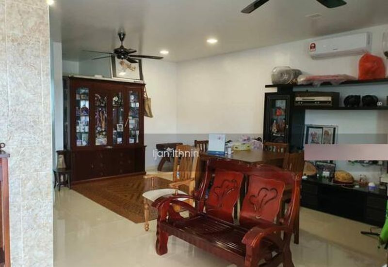 PECAHAN LOT 2916 BANDAR KUANTAN SEKSYEN 35