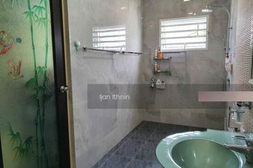 PECAHAN LOT 2916 BANDAR KUANTAN SEKSYEN 35