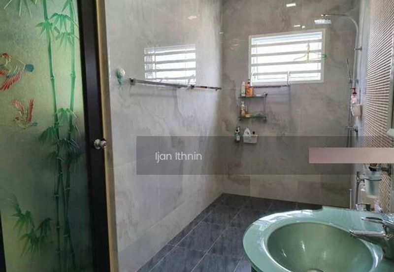 PECAHAN LOT 2916 BANDAR KUANTAN SEKSYEN 35