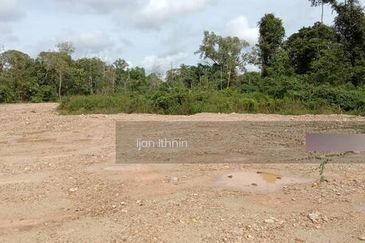 Lot Tanah Banglo Kampung Pandan 2