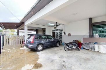 PECAHAN LOT 8015 TAMAN KETAPANG MAJU