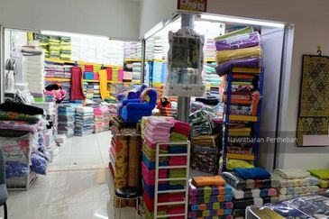 GM Klang Wholesale City