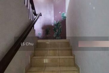 Jalan Anggerik Doritis 31/143