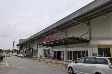 Core SoHo Suites @ KIP Sentral