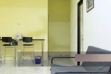 Subang jaya@Petaling 2 Storey House