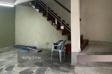 Bandar puchong jaya@merbuk