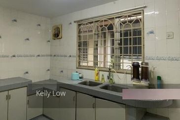 Bandar puchong jaya@merbuk