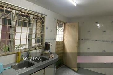 Bandar puchong jaya@merbuk