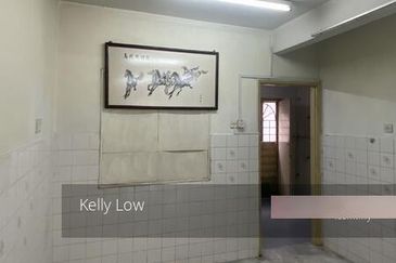 Bandar puchong jaya@merbuk