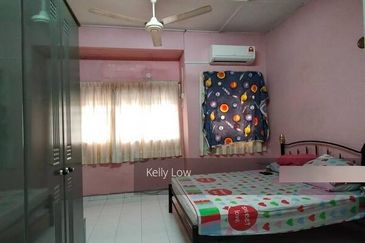 Bandar puchong jaya @Tiong 2 Storey House