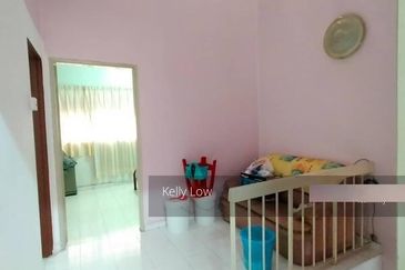 Bandar puchong jaya @Tiong 2 Storey House