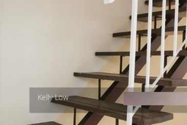 Bandar puchong jaya @merpati(Endlot)