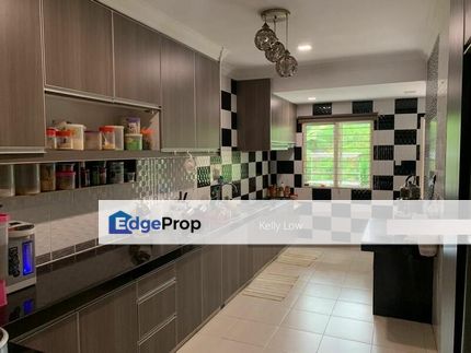 Usj Heights 2. 5 Storey house, Selangor, Subang Jaya