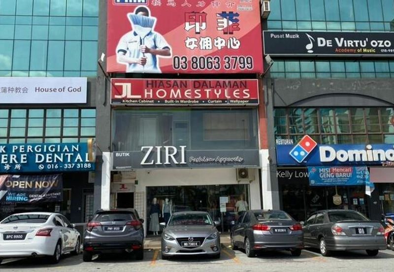 Bandar puchong jaya 3 Storey Shop @ helang