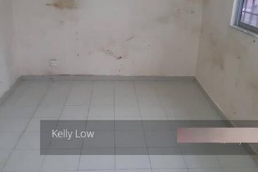 Bandar puchong jaya corner @tiong