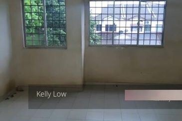 Bandar puchong jaya corner @tiong