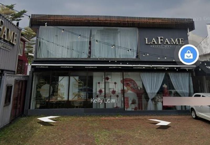 SS2 Commercial banglo