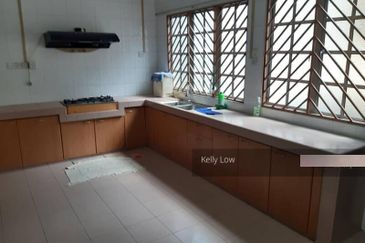 Bandar Puchong jaya @nuri