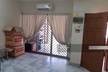 Bandar Puchong jaya @nuri