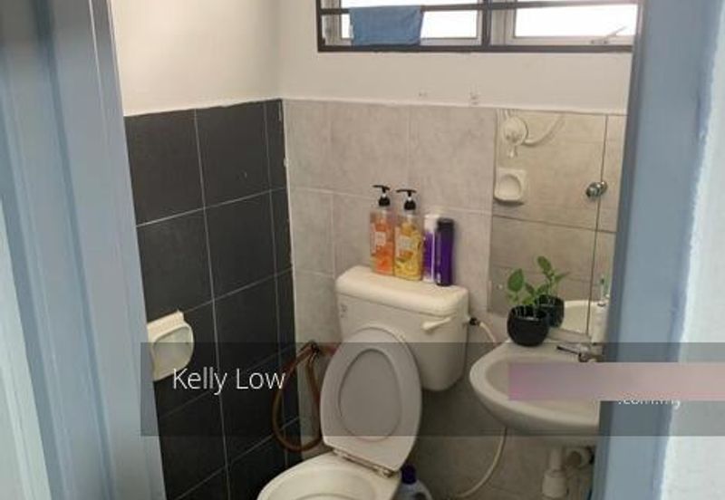 Dahlia Apartment (Putra Perdana)