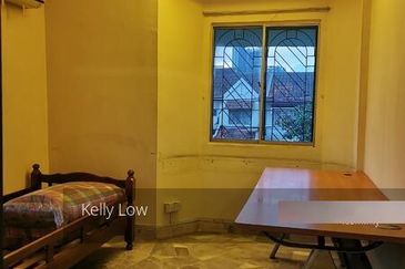 Bandar Puchong Jaya@Merak Corner