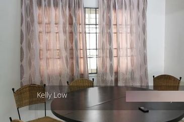 Pusat bandar puchong@2 Storey House