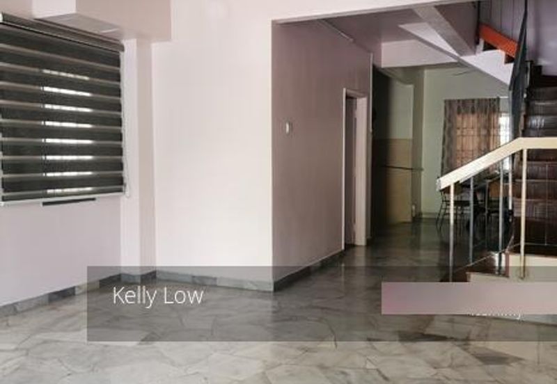 Pusat bandar puchong@2 Storey House